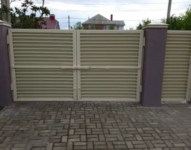 Распашные ворота с автоматикой в Калининграде под ключ